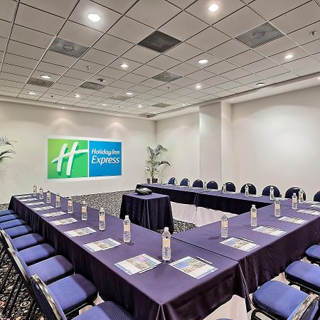 Holiday Inn Express Villahermosa By Ihg מראה חיצוני תמונה