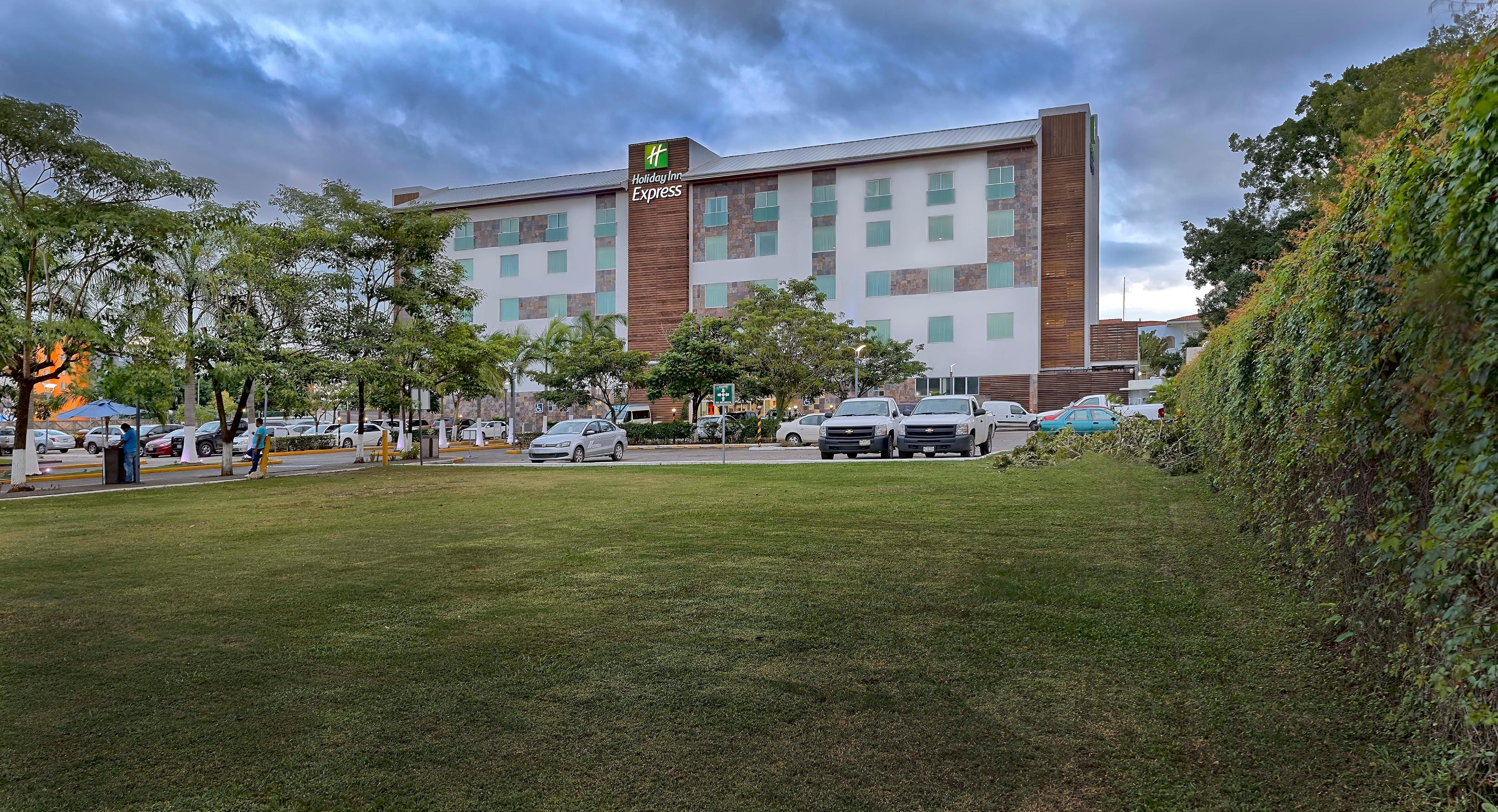Holiday Inn Express Villahermosa By Ihg מראה חיצוני תמונה