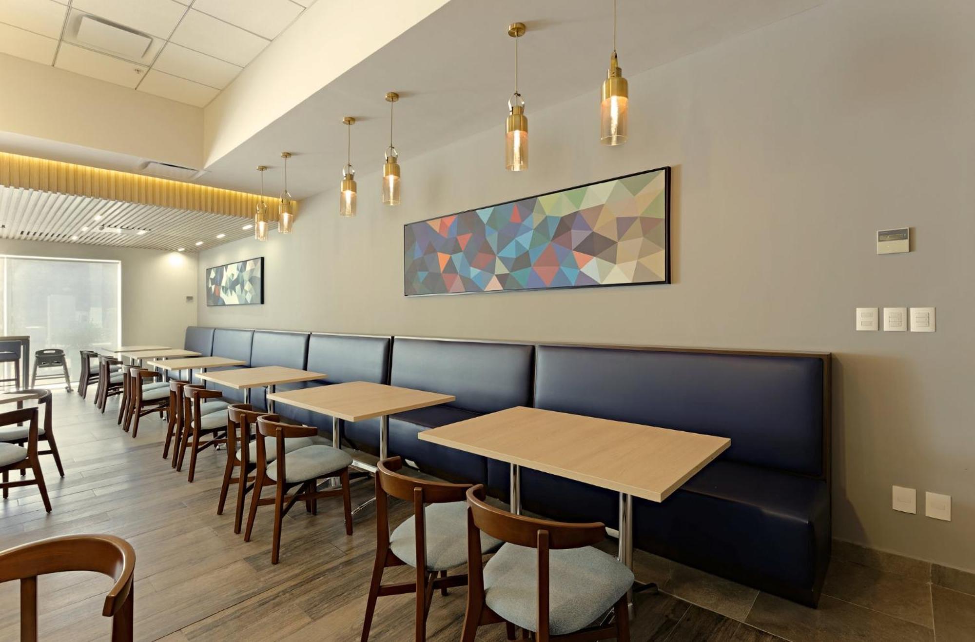 Holiday Inn Express Villahermosa By Ihg מראה חיצוני תמונה