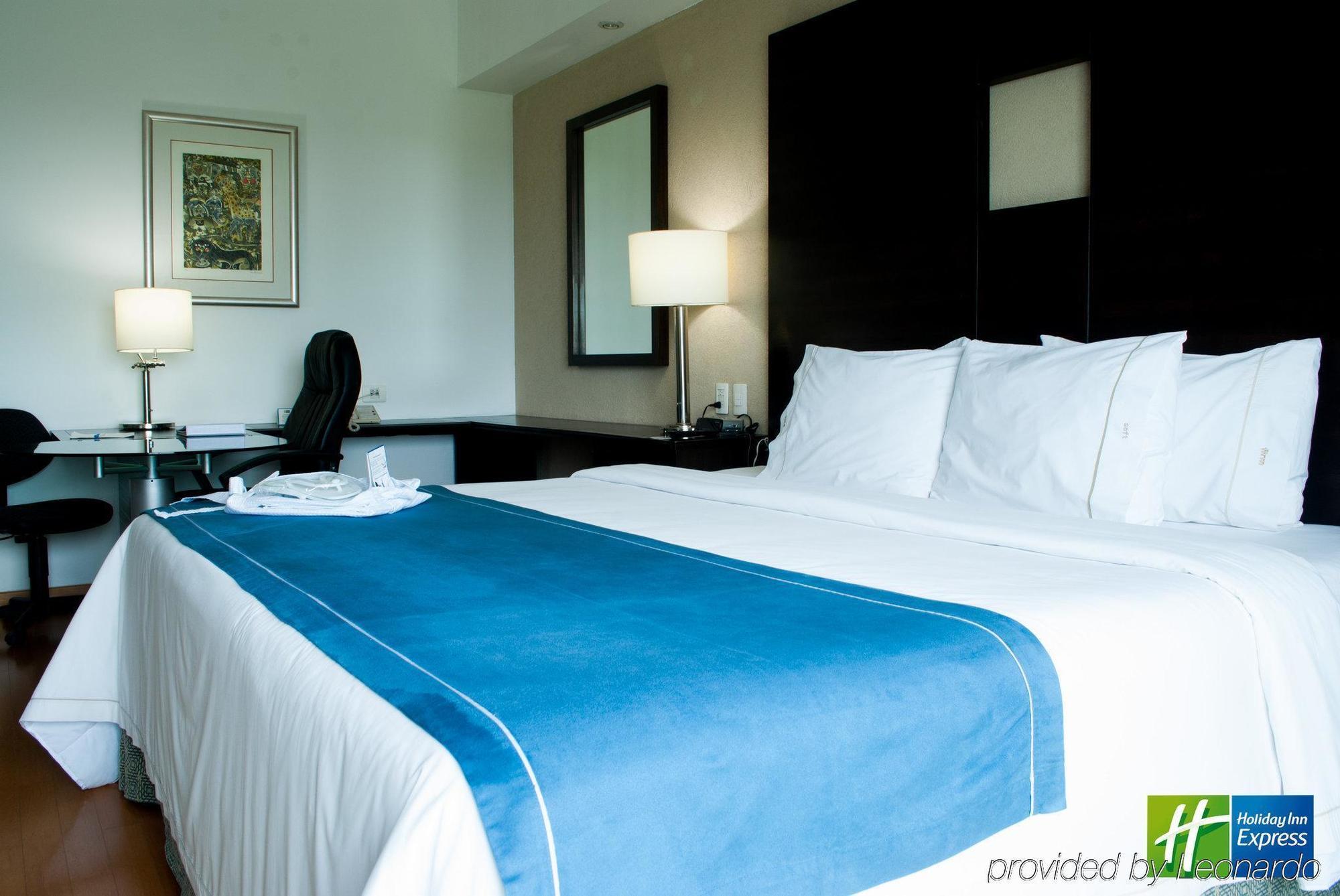 Holiday Inn Express Villahermosa By Ihg מראה חיצוני תמונה